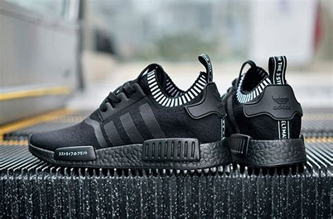 adidas nmd men's all black.